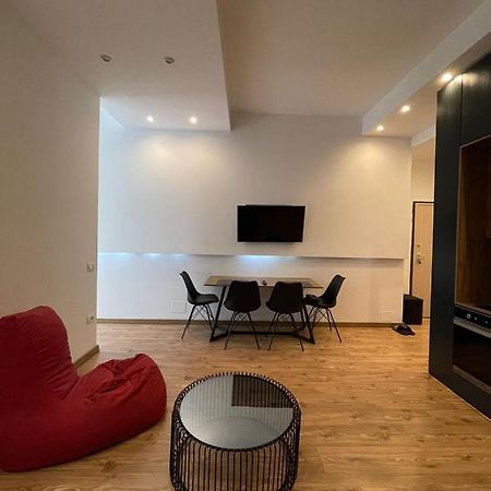 City Center Apartament, Pazari Ri Тирана Екстер'єр фото