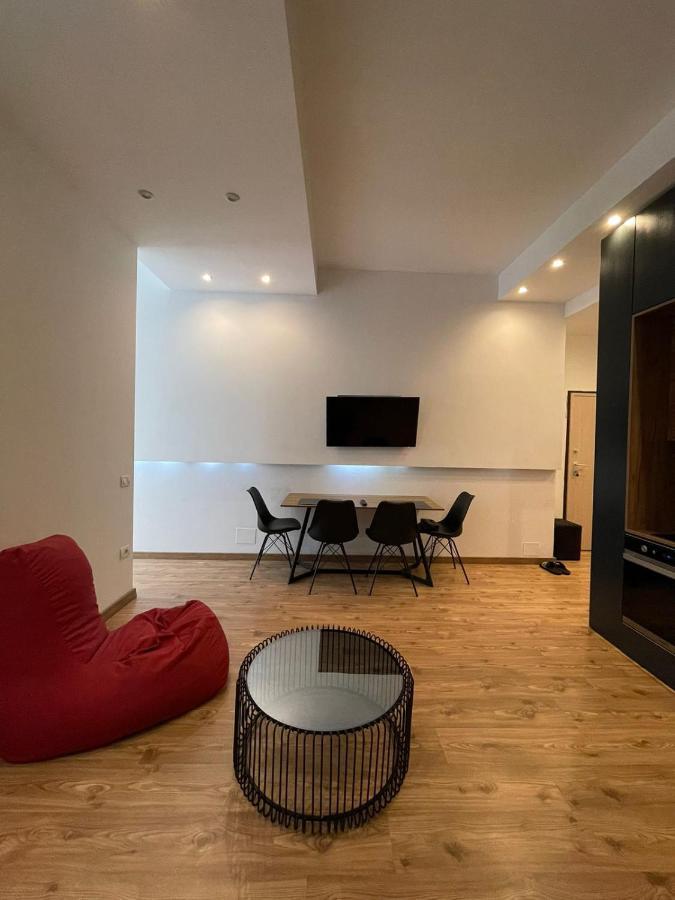 City Center Apartament, Pazari Ri Тирана Екстер'єр фото